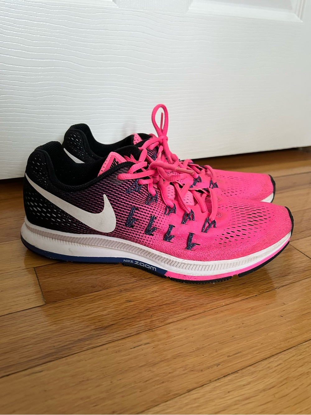 Nike Air Zoom Pegasus 33 Pink Blast Black White Running Shoes - Women's 8